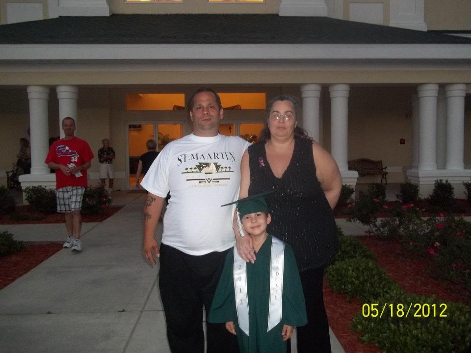 540341_10150842799381443_1460192300_n