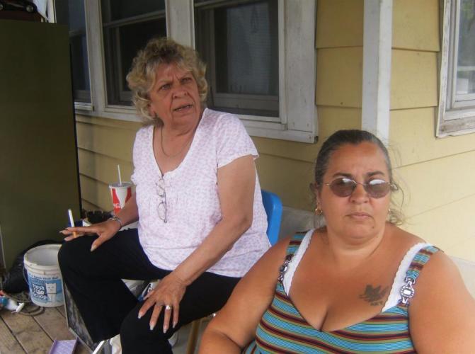 887101_10151387235721443_1181223969_o